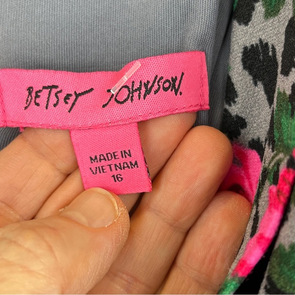 NEW Betsey Johnson Midi Dress Leopard Cheetah Print with Roses Sz 16 NWT - Picture 14 of 16